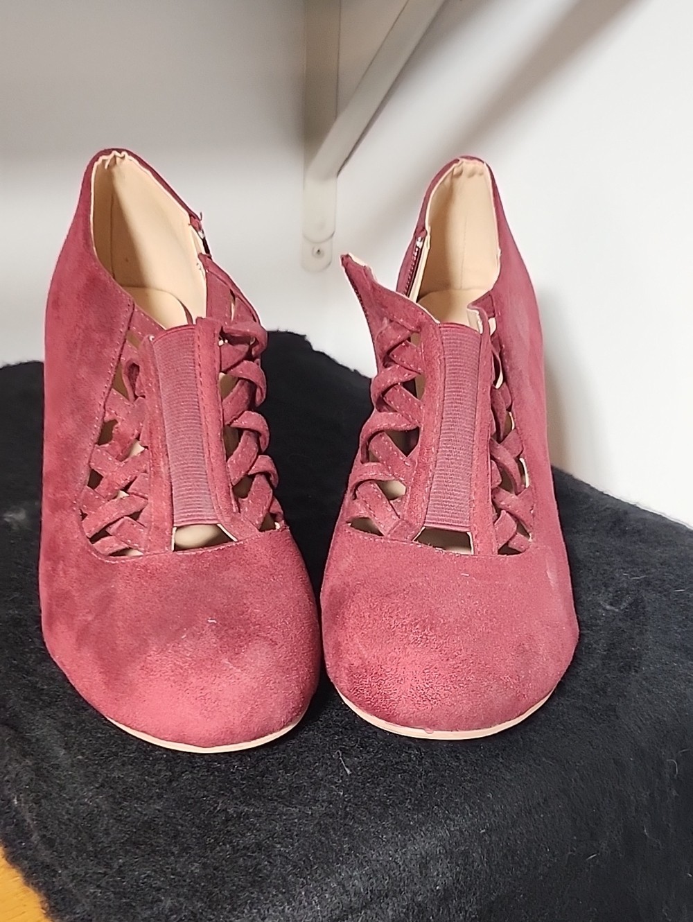 Women's Suede Lace-Up Wedge Booties in Burgundy
